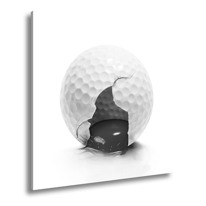 Leinwandbild Zartes Geheimnis – ein Golfball, der Eigelb verbirgt - deyoli