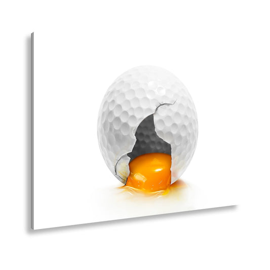 Leinwandbild Zartes Geheimnis – ein Golfball, der Eigelb verbirgt - deyoli