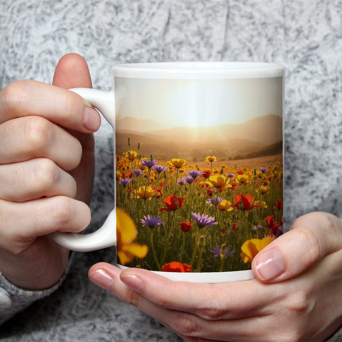 Motivtasse Blühendes Paradies im goldenen Glanz der Abendsonne. - deyoli