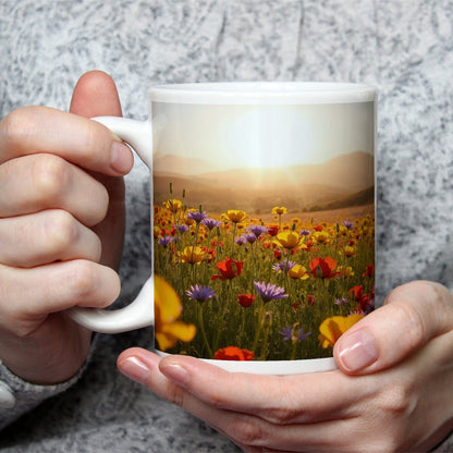 Motivtasse Blühendes Paradies im goldenen Glanz der Abendsonne. - deyoli