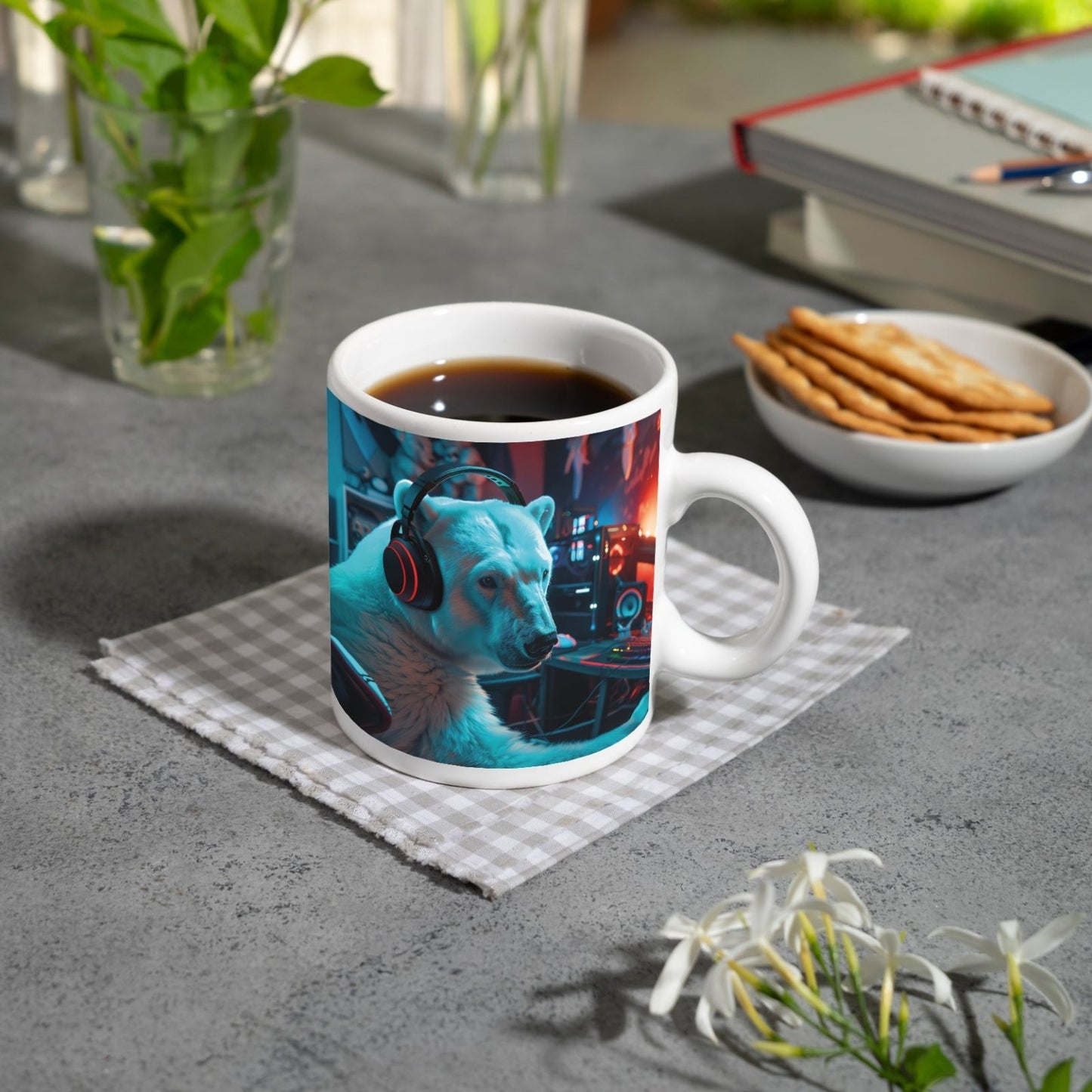 Motivtasse Cool und konzentriert – Eisbär in der Gaming - Zentrale. - deyoli