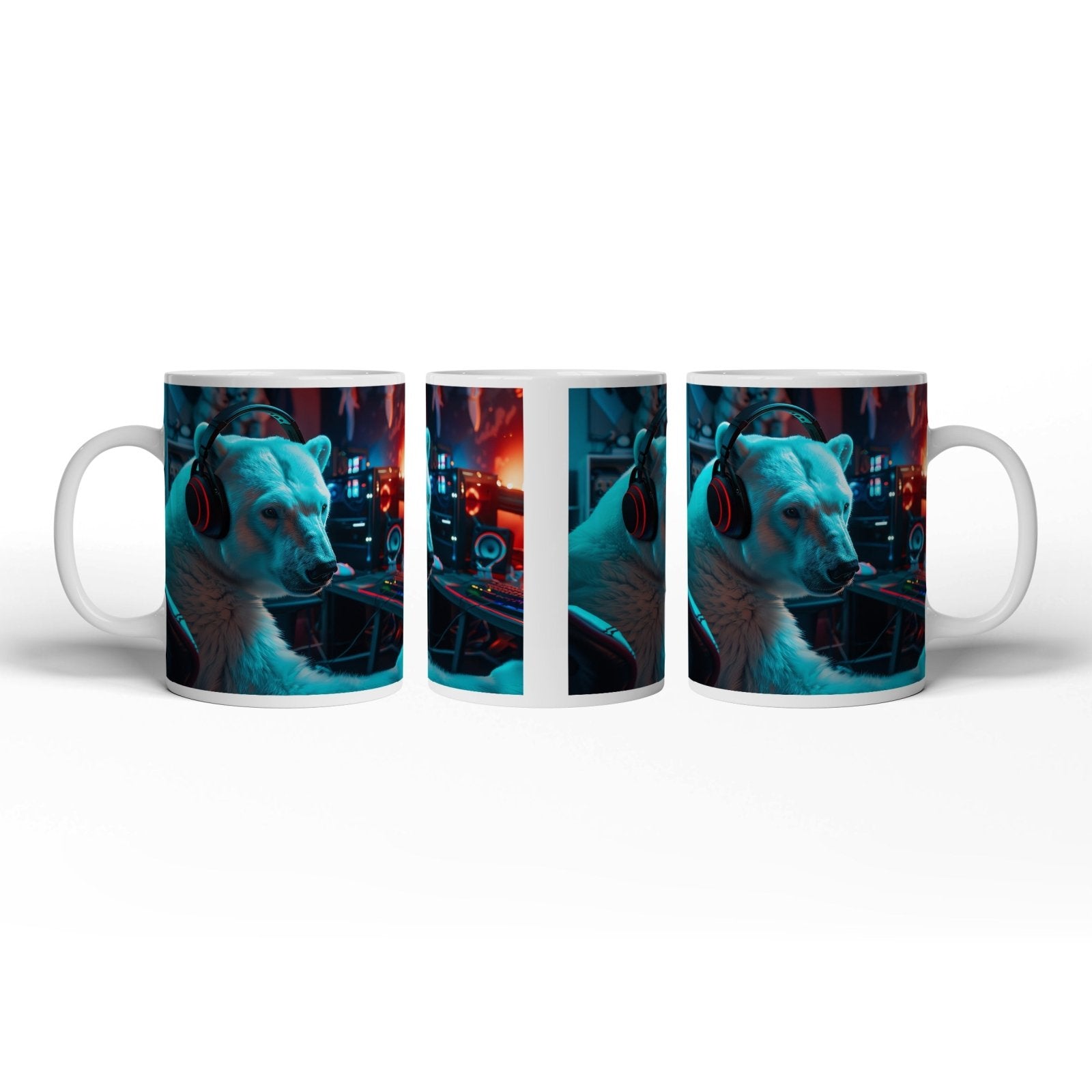 Motivtasse Cool und konzentriert – Eisbär in der Gaming - Zentrale. - deyoli