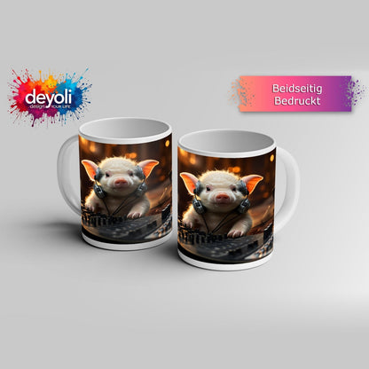 Motivtasse DJ - Ferkel – süßer Beat zwischen Chips und Knöpfen. - deyoli