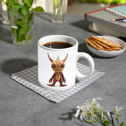 Motivtasse Ein hölzernes Wesen mit großen Augen und sanfter Seele. - deyoli