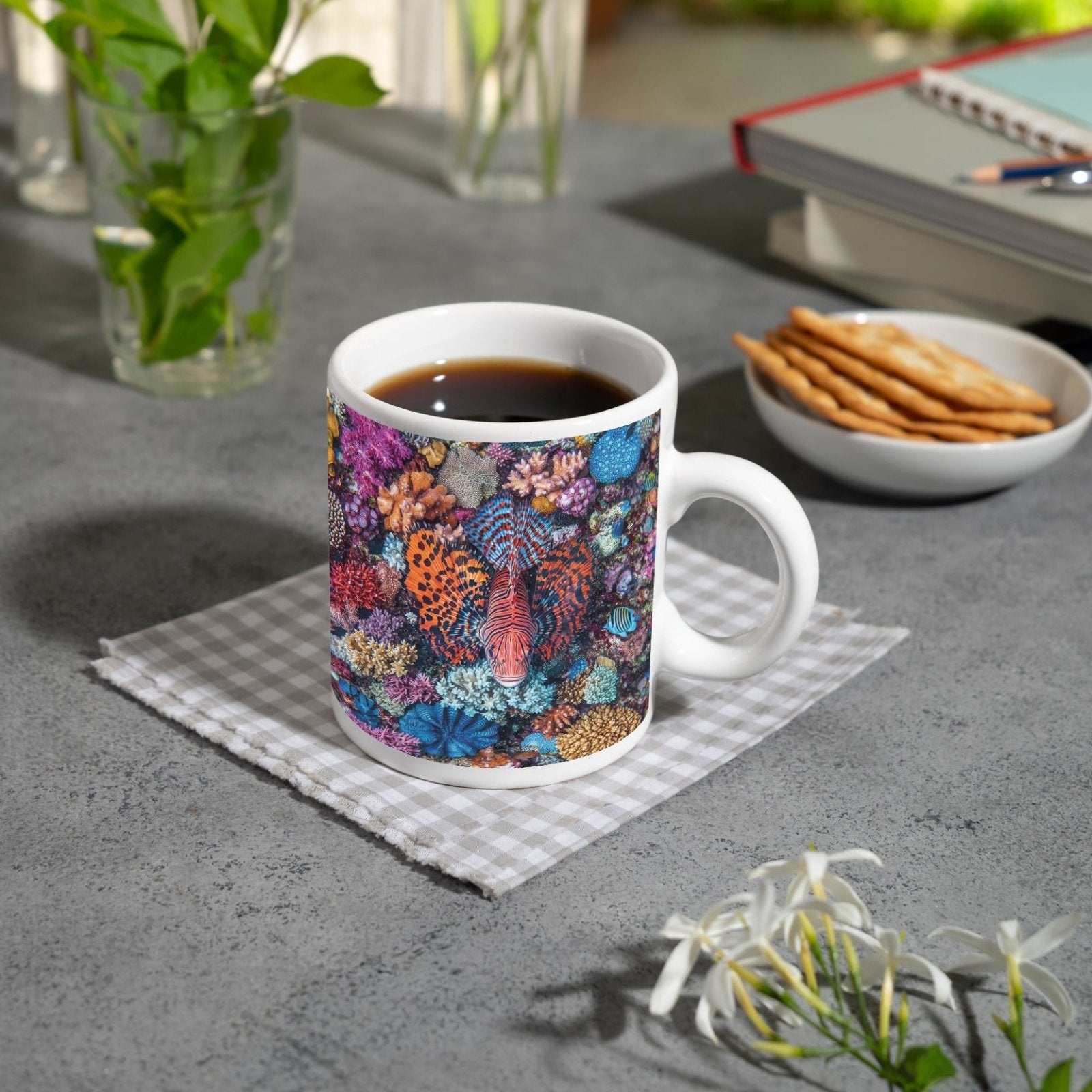 Motivtasse Ein Korallenmeer in Farbenrausch und Formenpracht. - deyoli