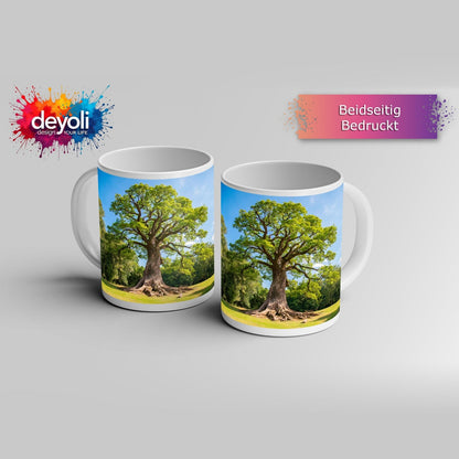 Motivtasse Ein majestätischer Baum, fest verwurzelt im Licht. - deyoli