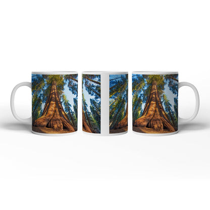 Motivtasse Ein Waldgigant im Lichtspiel des Morgens. - deyoli