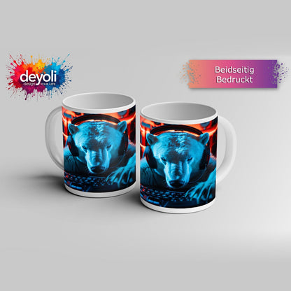 Motivtasse Eisiger Fokus – Gamer - Eisbär im roten Neonlicht. - deyoli
