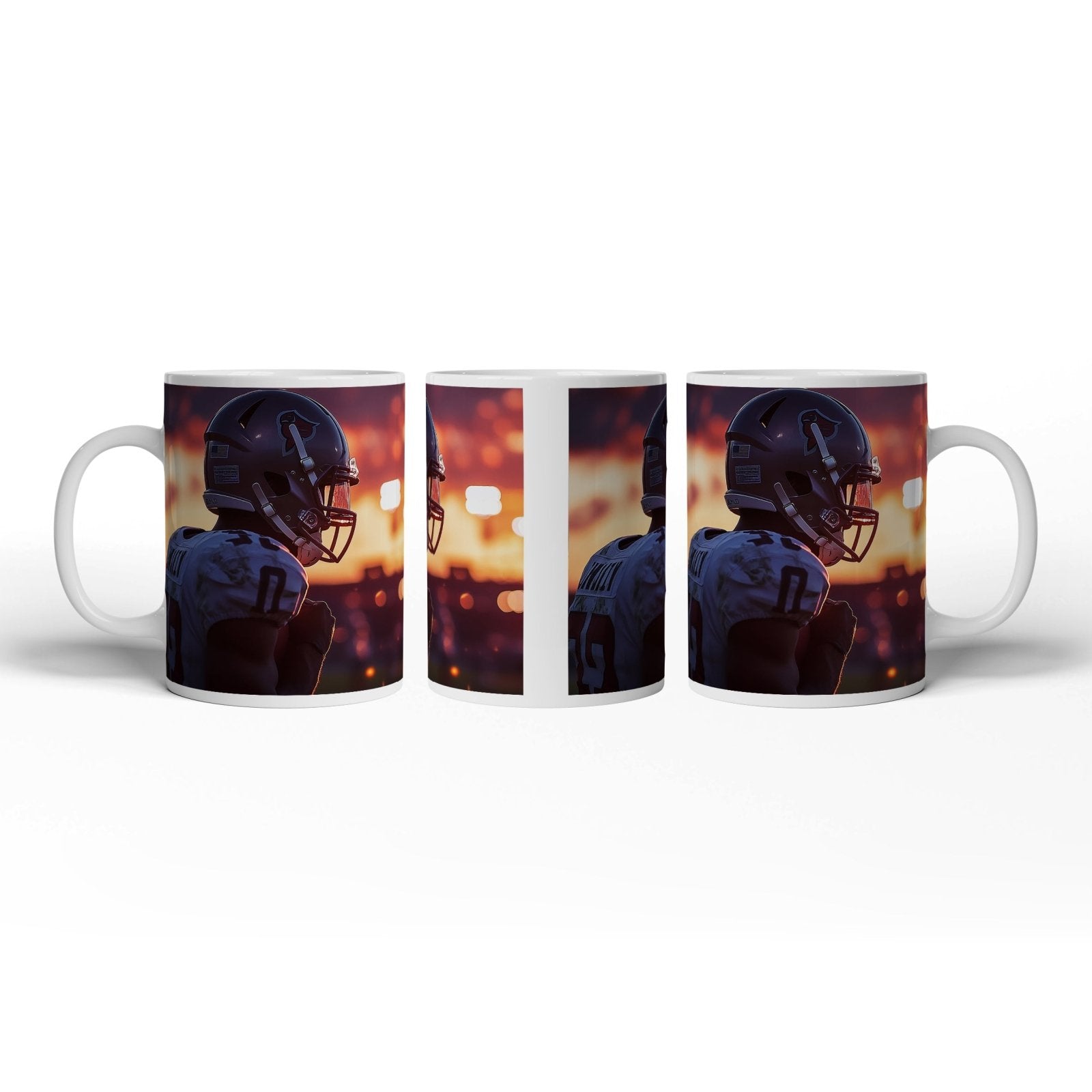 Motivtasse Footballer im Sonnenuntergang – Fokus im letzten Licht. - deyoli
