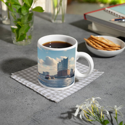 Motivtasse Hafenzauber mit Elbphilharmonie im goldenen Morgenlicht. - deyoli