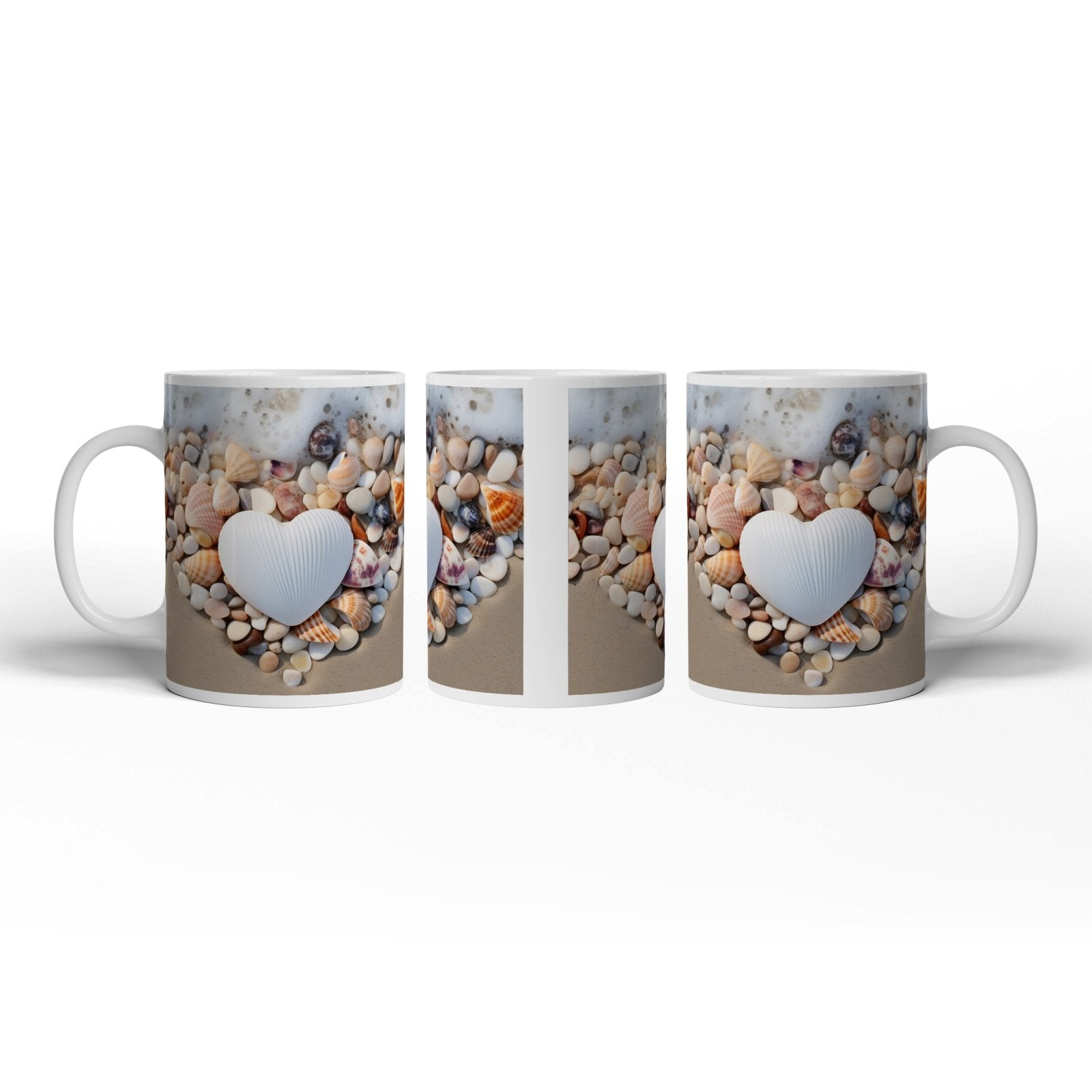 Motivtasse Herz aus Muscheln – Liebe trifft Meeresrauschen. - deyoli