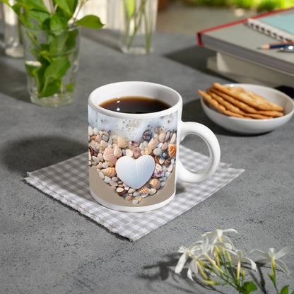 Motivtasse Herz aus Muscheln – Liebe trifft Meeresrauschen. - deyoli