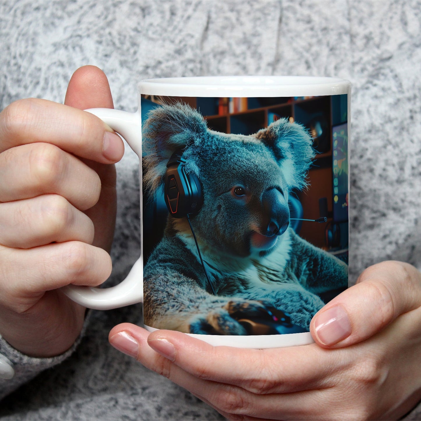 Motivtasse Koala - Gamer – konzentriert am Controller im Neonlicht. - deyoli