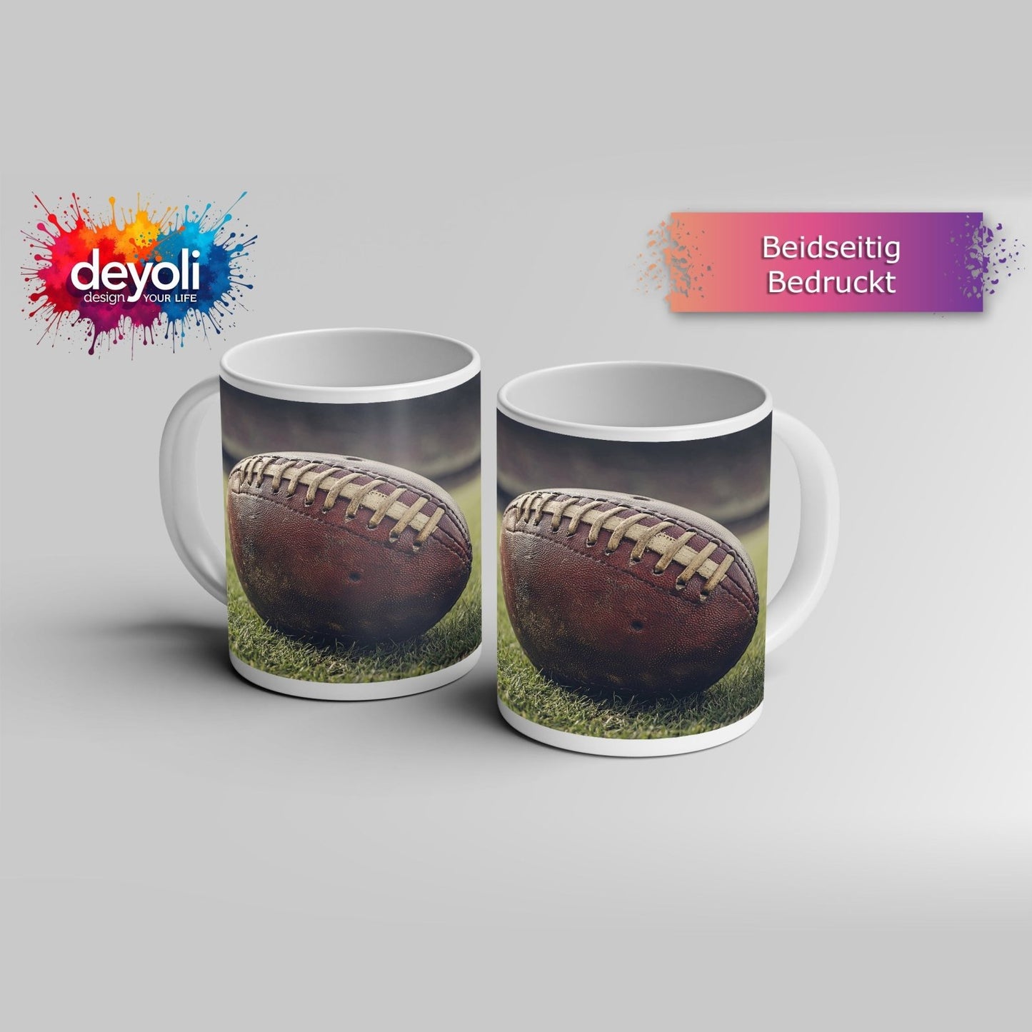 Motivtasse Leder, Rasen, Spannung – Football in Nahaufnahme. - deyoli