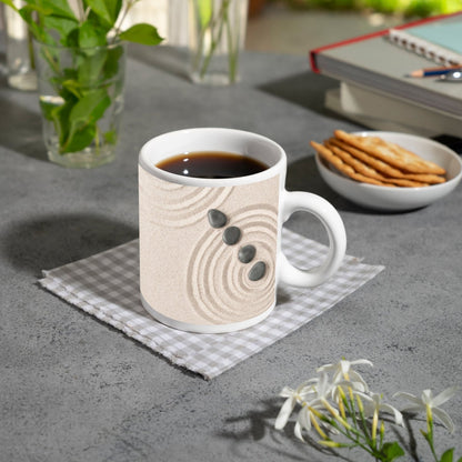 Motivtasse Ruhe in Kreisen – Zen - Garten aus Sand und Stein. - deyoli