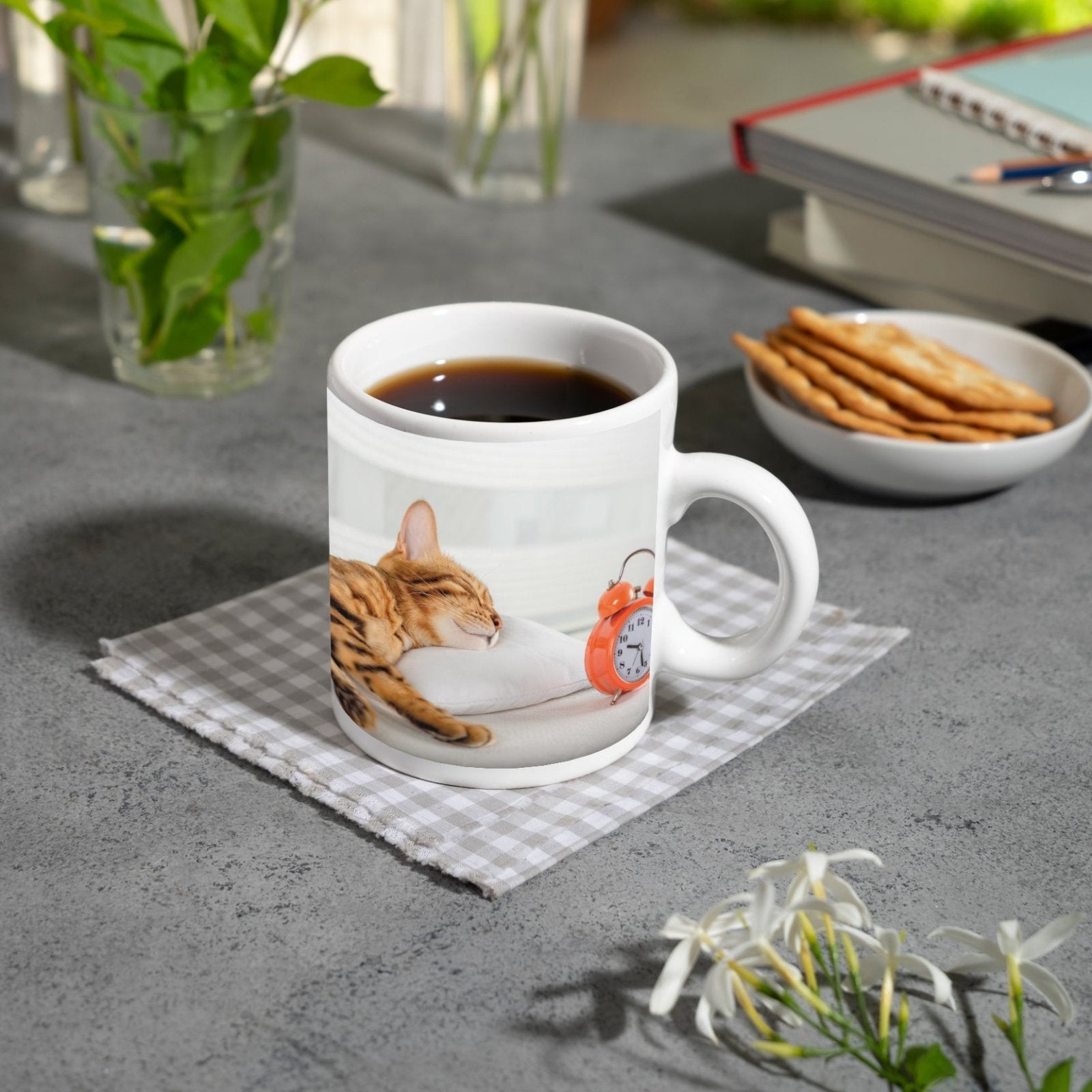 Motivtasse Schlummerkatze und Uhr – Zeit steht still im Traum. - deyoli