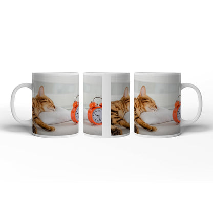 Motivtasse Schlummerkatze und Uhr – Zeit steht still im Traum. - deyoli