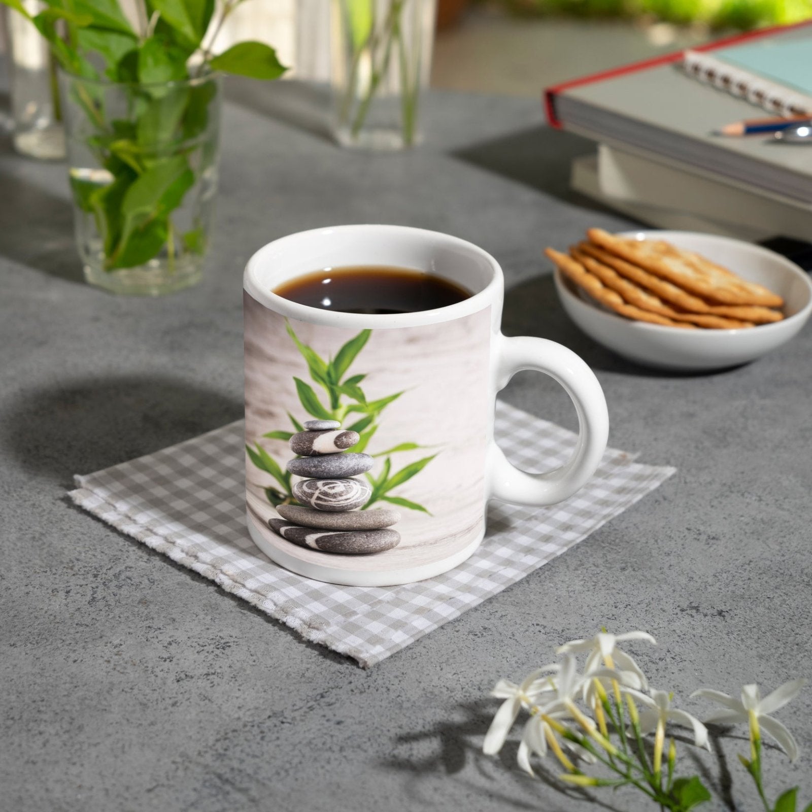 Motivtasse Stein für Stein – Zen in vollendeter Balance. - deyoli
