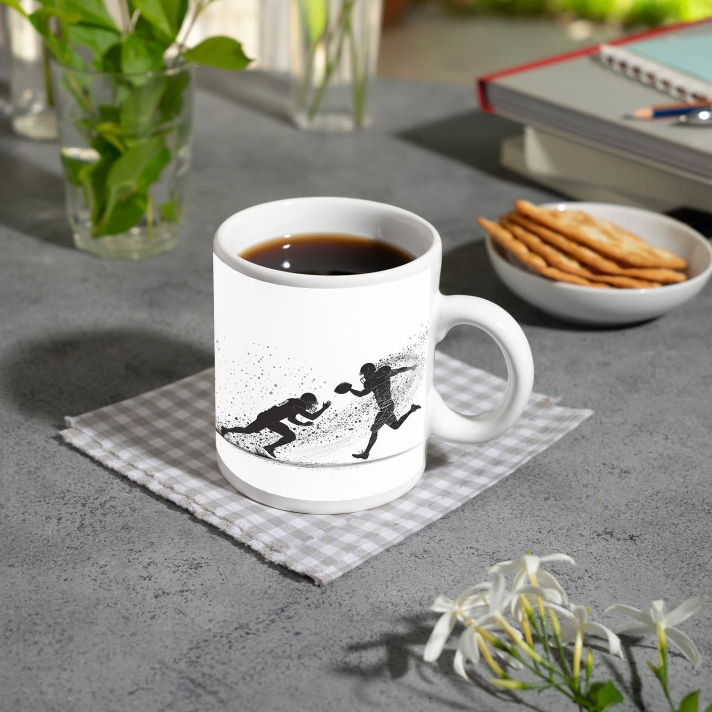 Motivtasse Tinte trifft Taktik – Football als künstlerische Explosion. - deyoli