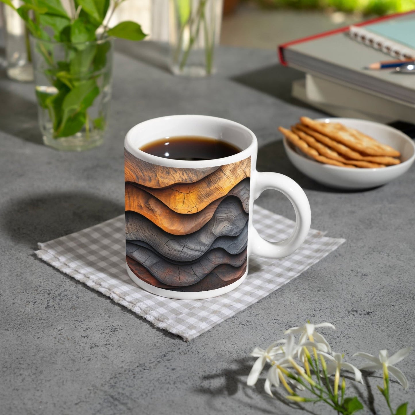 Motivtasse Wellen aus Holz – natürliche Eleganz in rhythmischer Struktur. - deyoli